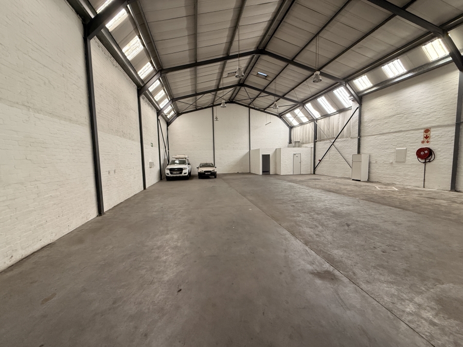 To Let commercial Property for Rent in Parow Industrial Western Cape